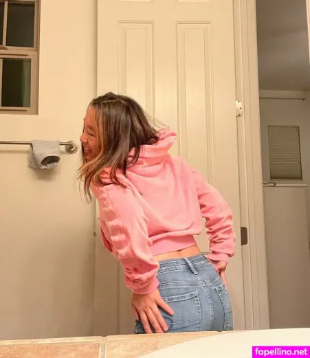 Sydney Kong OnlyFans Thumbnail #0e4ZVHGslL