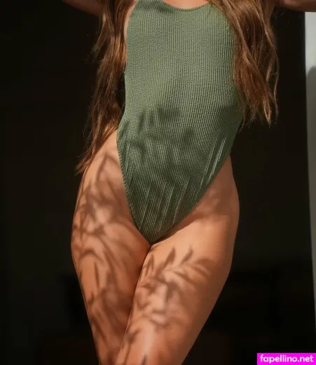 Sydney Lint 49 OnlyFans Thumbnail #UjLKAwJ9mr