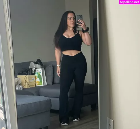 Sydney Martichuski OnlyFans Thumbnail #q23mYCBCjb