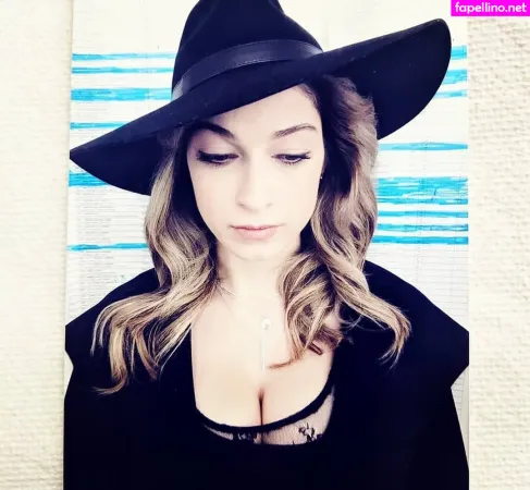 Sydney Meyer OnlyFans Thumbnail #V3zi2isM1B