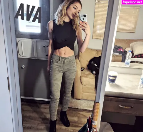 Sydney Meyer OnlyFans Thumbnail #XYZ6sLI4MI