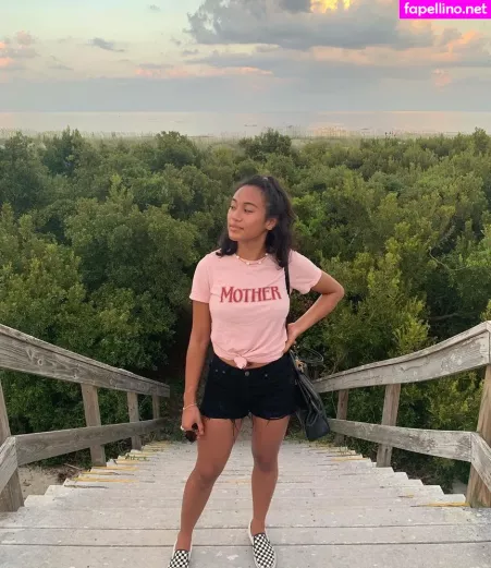 Sydney Park OnlyFans Thumbnail #2YyXw7r7jz