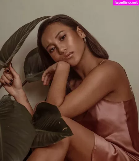 Sydney Park OnlyFans Thumbnail #8LmKg4hoPh