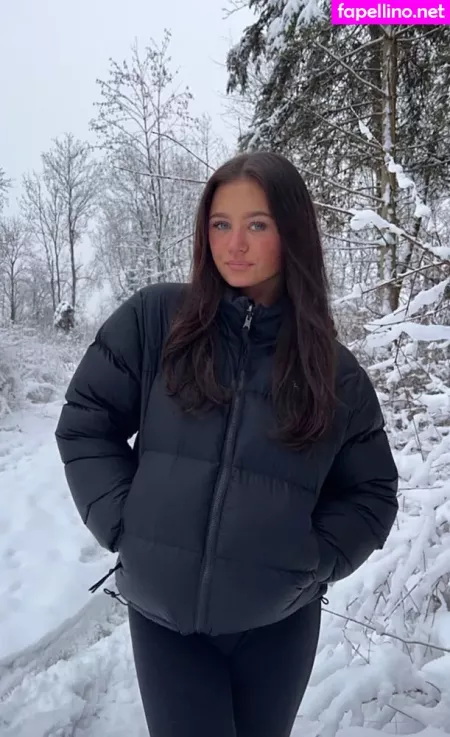 Sydney Ra OnlyFans Thumbnail #zlIYPLDNws