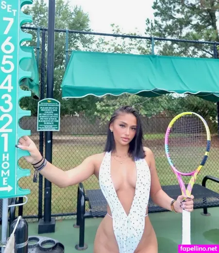 Sydney Razhegi OnlyFans Thumbnail #umsijiUWk8