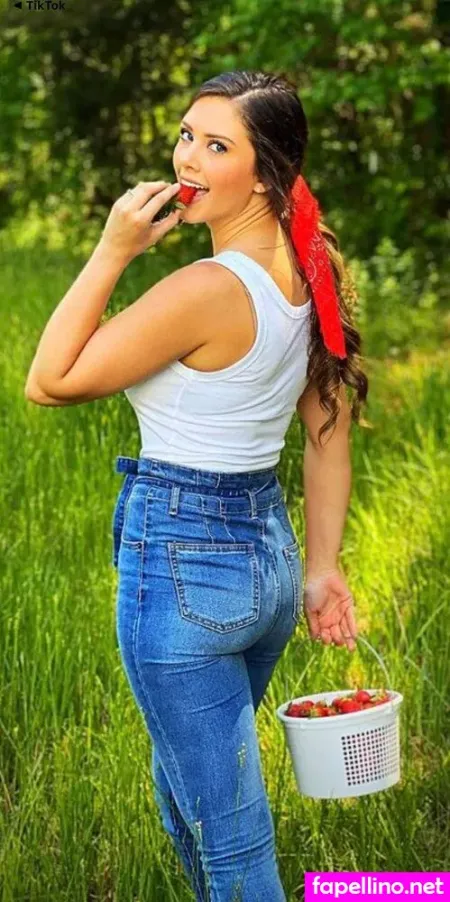 Sydney Segars OnlyFans Thumbnail #nsGsIKoQIQ