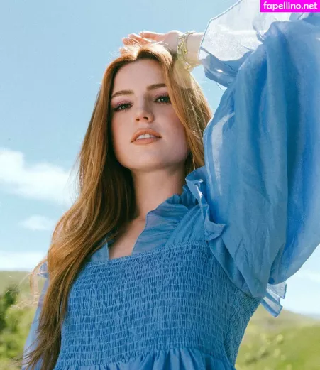 Sydney Sierota OnlyFans Thumbnail #31WAoMCXIV