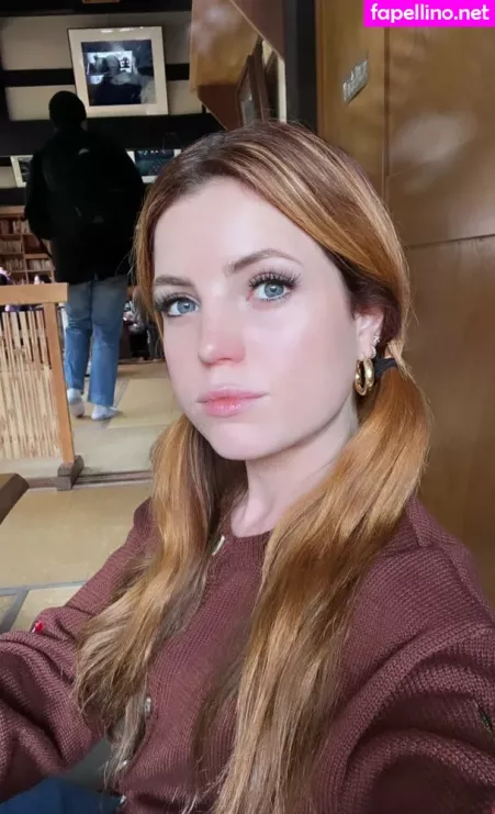 Sydney Sierota OnlyFans Thumbnail #66WhOlByw5