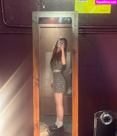 Sydney Sierota OnlyFans Thumbnail #N18lE4DMRY
