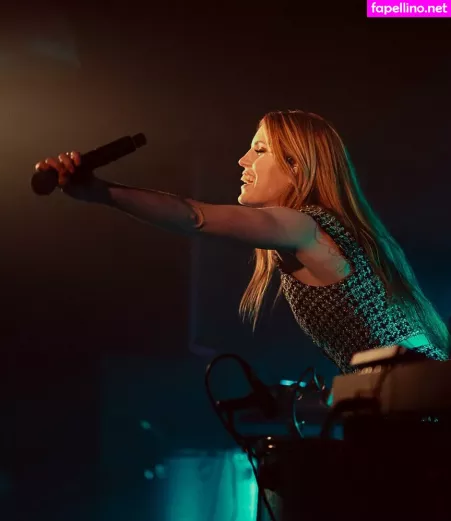 Sydney Sierota OnlyFans Thumbnail #naAD2hxXJJ