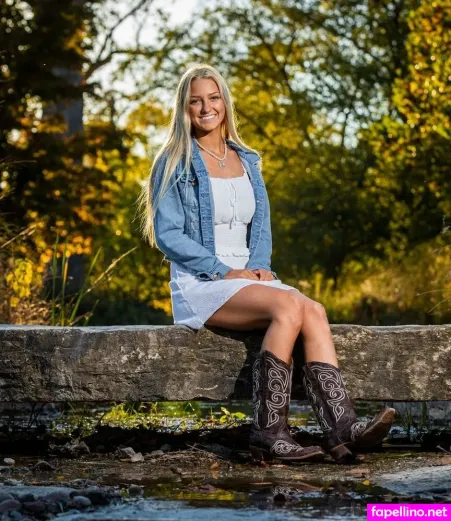 Sydney Thomas OnlyFans Thumbnail #LJBNfvOyp1