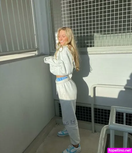 Sydney Thomas OnlyFans Thumbnail #UZtnBa8TMi