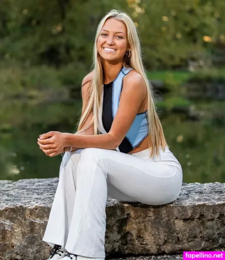 Sydney Thomas OnlyFans Thumbnail #bwWU8I61WK