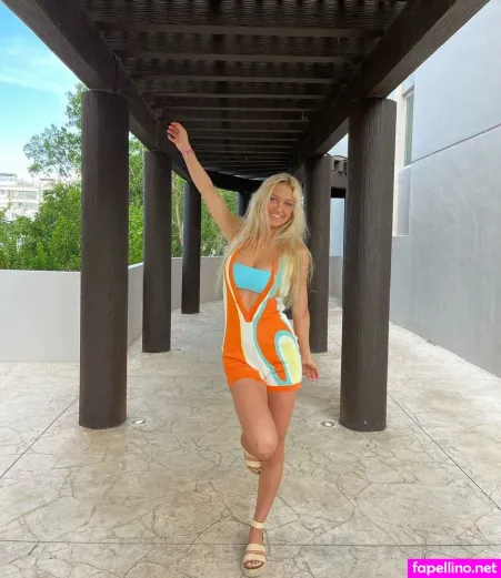 Sydney Thomas OnlyFans Thumbnail #zjDrkGDQSd