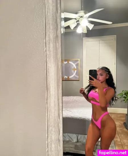 Sydneyrazeghi OnlyFans Thumbnail #9bVzL0qIDB