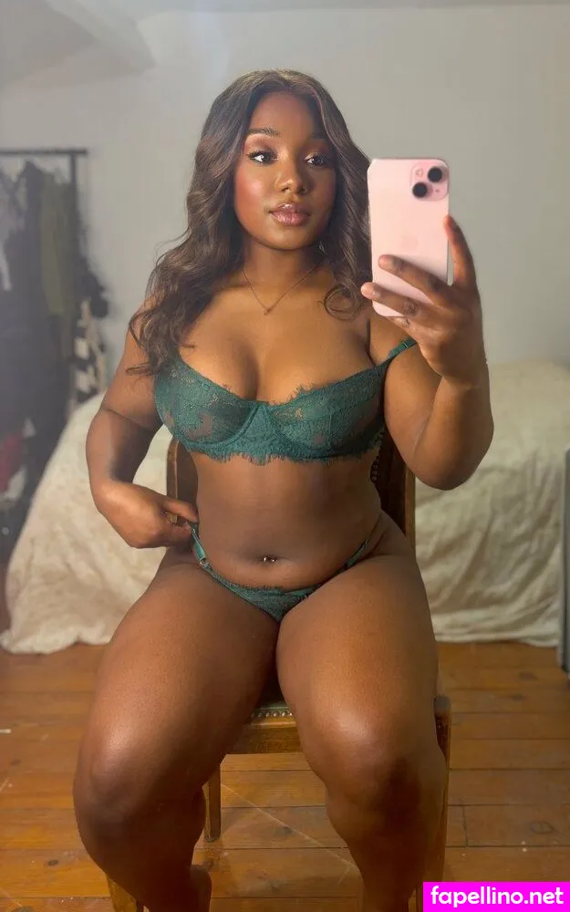 iamsydneyvauclr, sydneyvauclair Nude Leaked OnlyFans Photo #SacCHmYAey