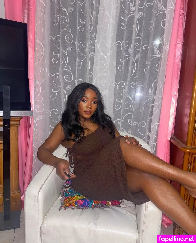 iamsydneyvauclr, sydneyvauclair Nude Leaked OnlyFans Photo #XAU5gYXMXi