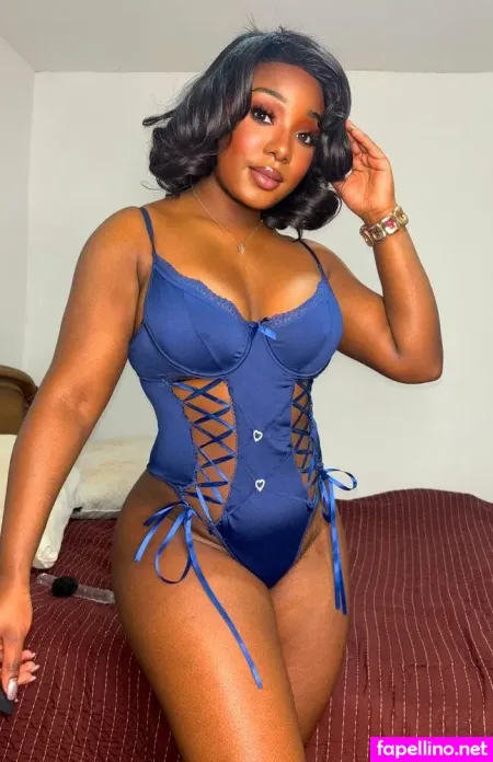 Sydneyvauclair OnlyFans Thumbnail #XhlJgDRaj2
