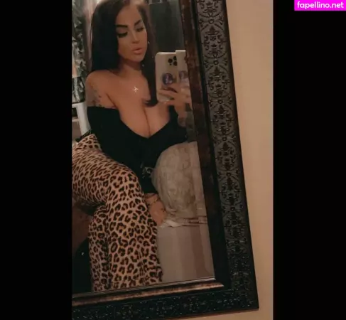 Sydneyxtaylor OnlyFans Thumbnail #xD4HbbZUEL