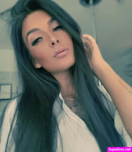 Syiiiaaa OnlyFans Thumbnail #XDTaXScnwR