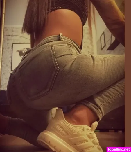 Syiiiaaa OnlyFans Thumbnail #ngT6AkZ2UI