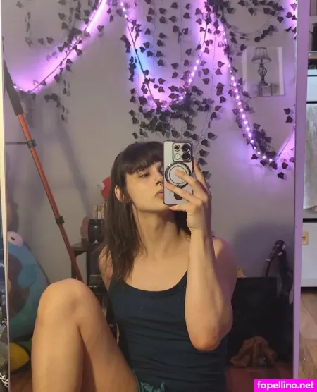 Sylveonina OnlyFans Thumbnail #2D92t1SOsO