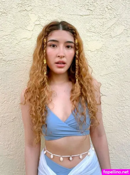 Sylvia Mari Claire OnlyFans Thumbnail #YXNyymb8kO