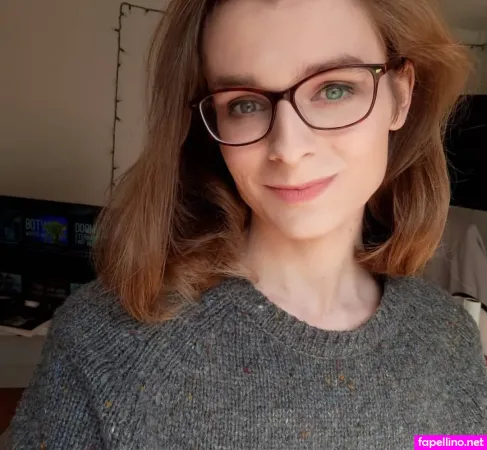 Sylvia Switch OnlyFans Thumbnail #9oDn8lII7X