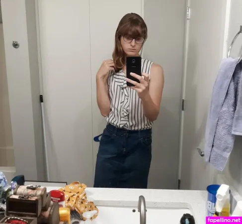 Sylvia Switch OnlyFans Thumbnail #lc3kQlZEM4