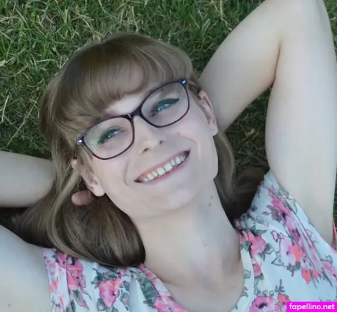 Sylvia Switch OnlyFans Thumbnail #nvZ3lGv8g2