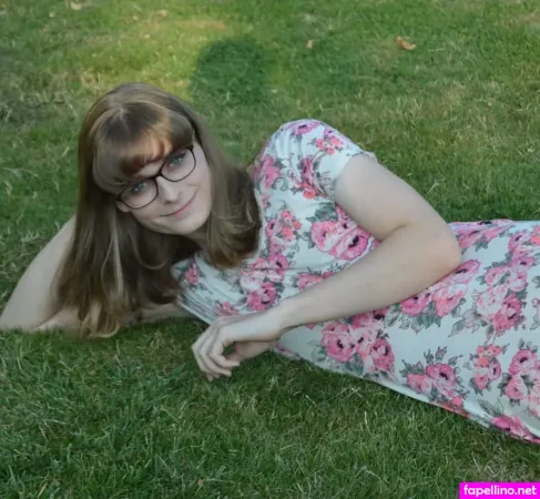 Sylvia Switch OnlyFans Thumbnail #xfm4ARE8ql