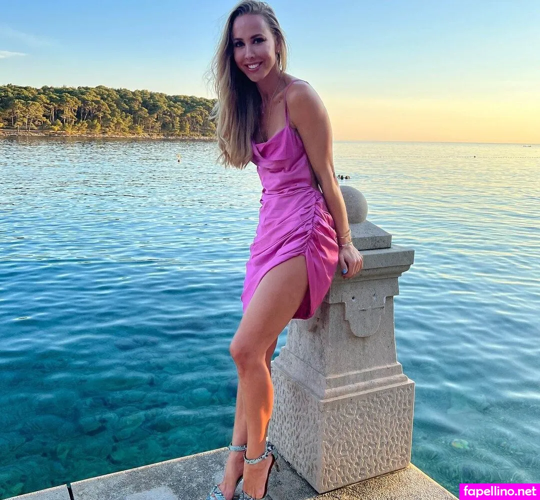 sylvia_walker Nude Leaked OnlyFans Photo #2sWK93DvQJ