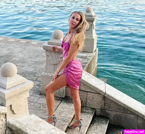 Sylvia Walker OnlyFans Thumbnail #8JdfGeSgOS