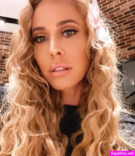 Sylvia Walker OnlyFans Thumbnail #9MGLquPzgN