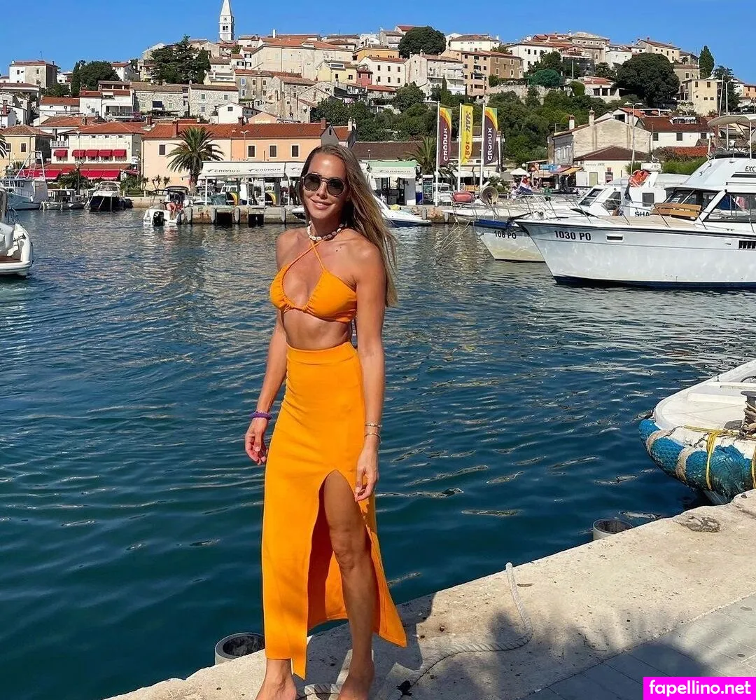 sylvia_walker Nude Leaked OnlyFans Photo #G65kjnqqSt