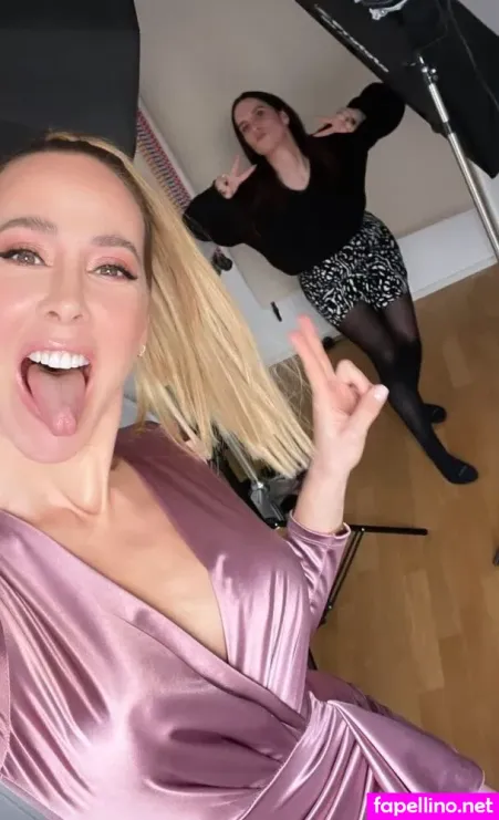 Sylvia Walker OnlyFans Thumbnail #gtTh2f3Sg5