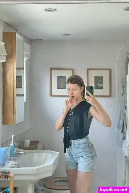 Sylvie Beam OnlyFans Thumbnail #XqfuoK804i