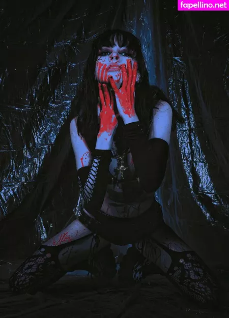 Sylvie Feral OnlyFans Thumbnail #POK2upOK59