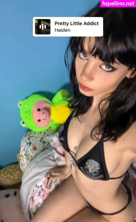Sylvie Feral OnlyFans Thumbnail #YEUIVEAOE4