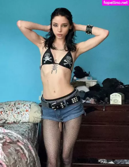 Sylvie Feral OnlyFans Thumbnail #ghQqTCFHPu