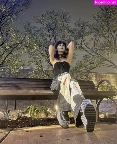Sylvie Feral OnlyFans Thumbnail #grDmQE88ia