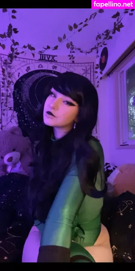 Sylvieexo OnlyFans Thumbnail #AH5HOWIW5h