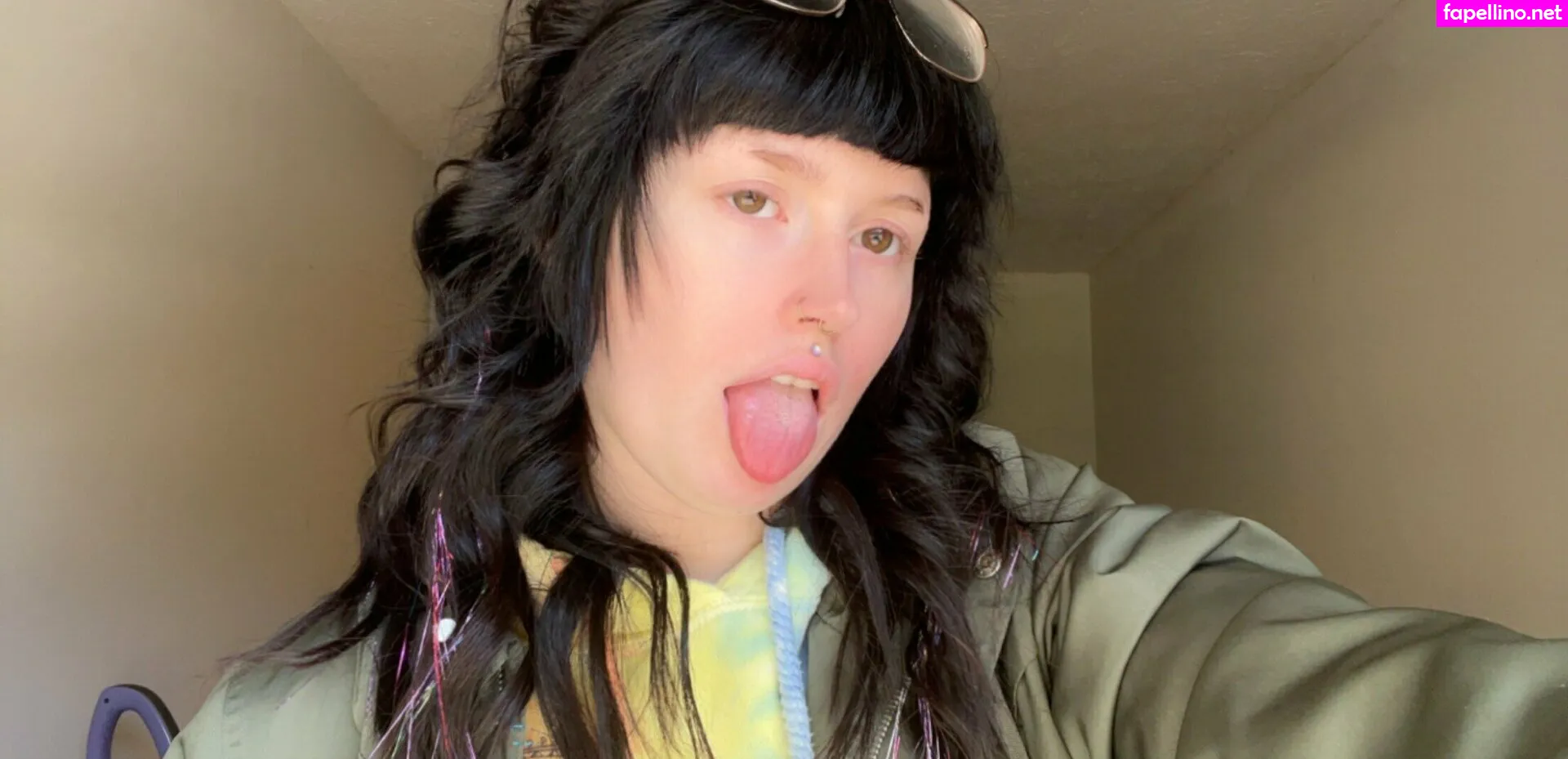 Young Goth Milf, sylvipix Nude Leaked OnlyFans Photo #IaG7B8Jhy2