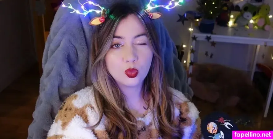 Symbalily OnlyFans Thumbnail #LUtRtqGwPU