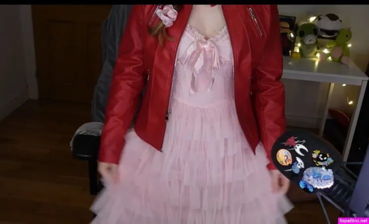 Symbalily OnlyFans Thumbnail #aCpKDXuFJ8