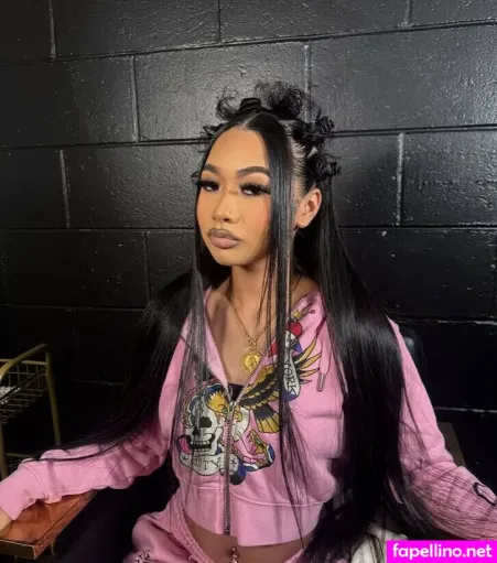 Symphanynyy OnlyFans Thumbnail #XZlXpvtNmg