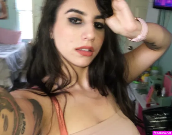 Symphony64 OnlyFans Thumbnail #0FUjbghxWW