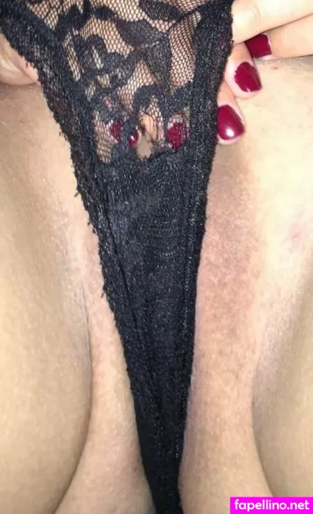 Syndeehotwife38 OnlyFans Thumbnail #vzwYAeyUFM