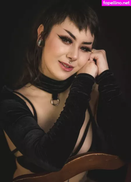 Synthia Valentine OnlyFans Thumbnail #0QDWl09xQq