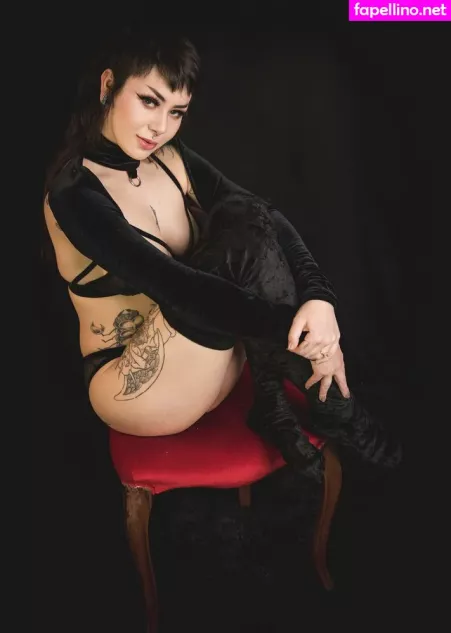 Synthia Valentine OnlyFans Thumbnail #WLuJC3rEwe